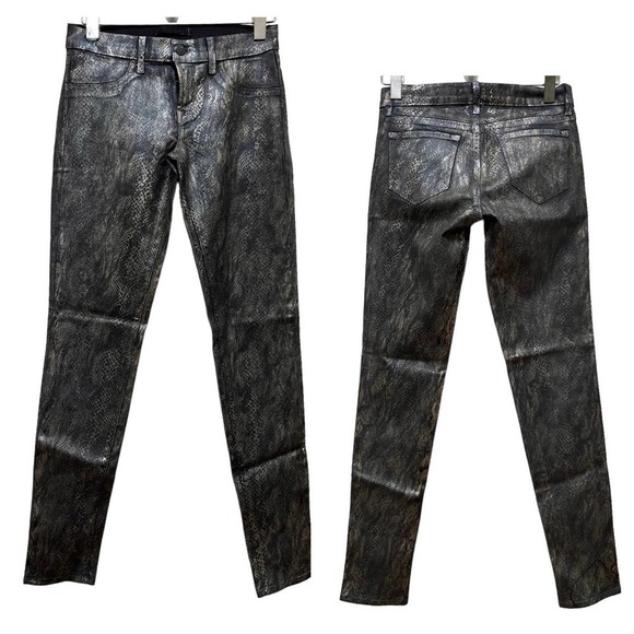 J. Brand Black Golden Snakeskin Coated Legging Jean Size 26 Edgy Club Night Life - Picture 2 of 12